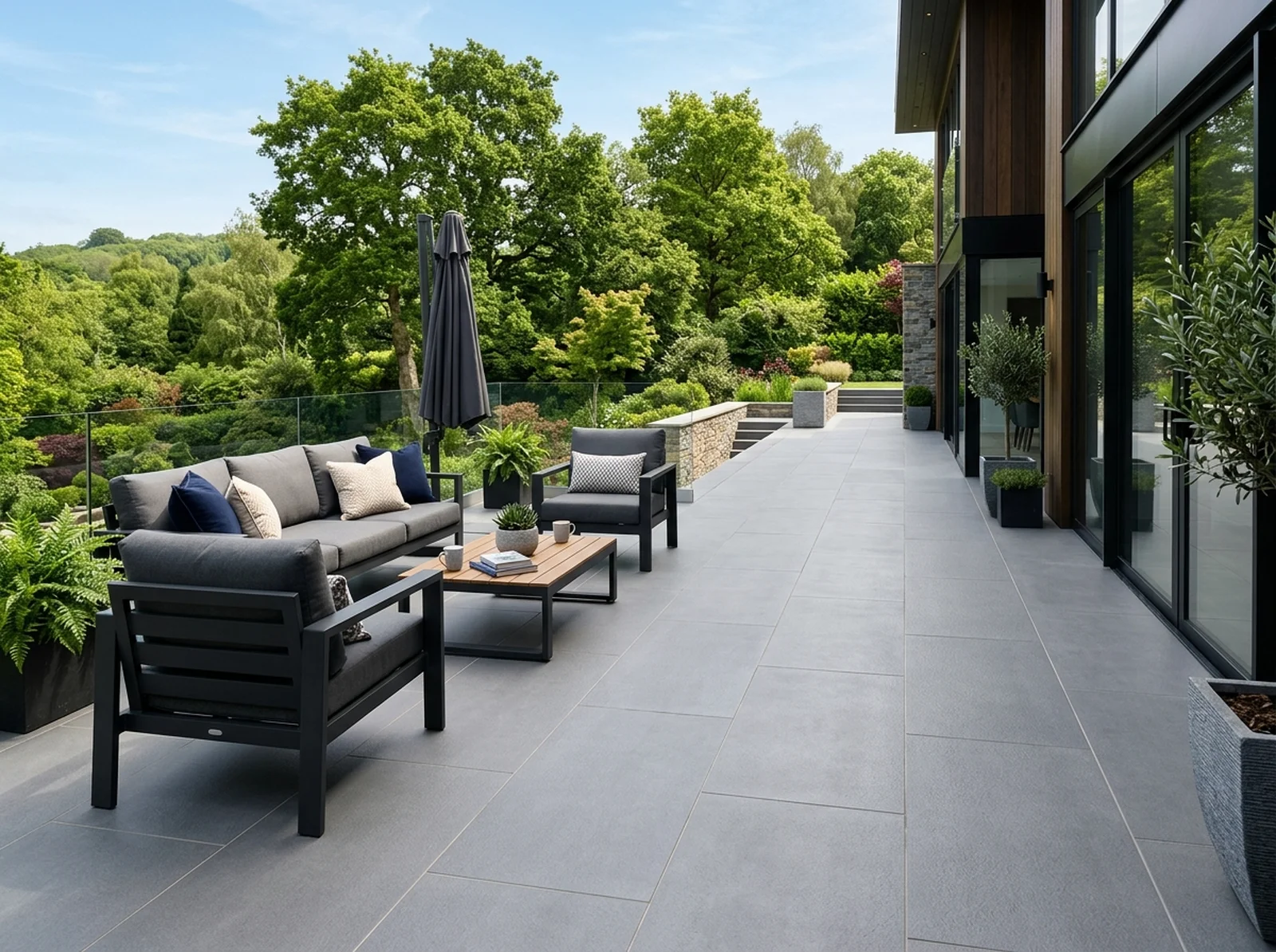 Balkon und Terrassen